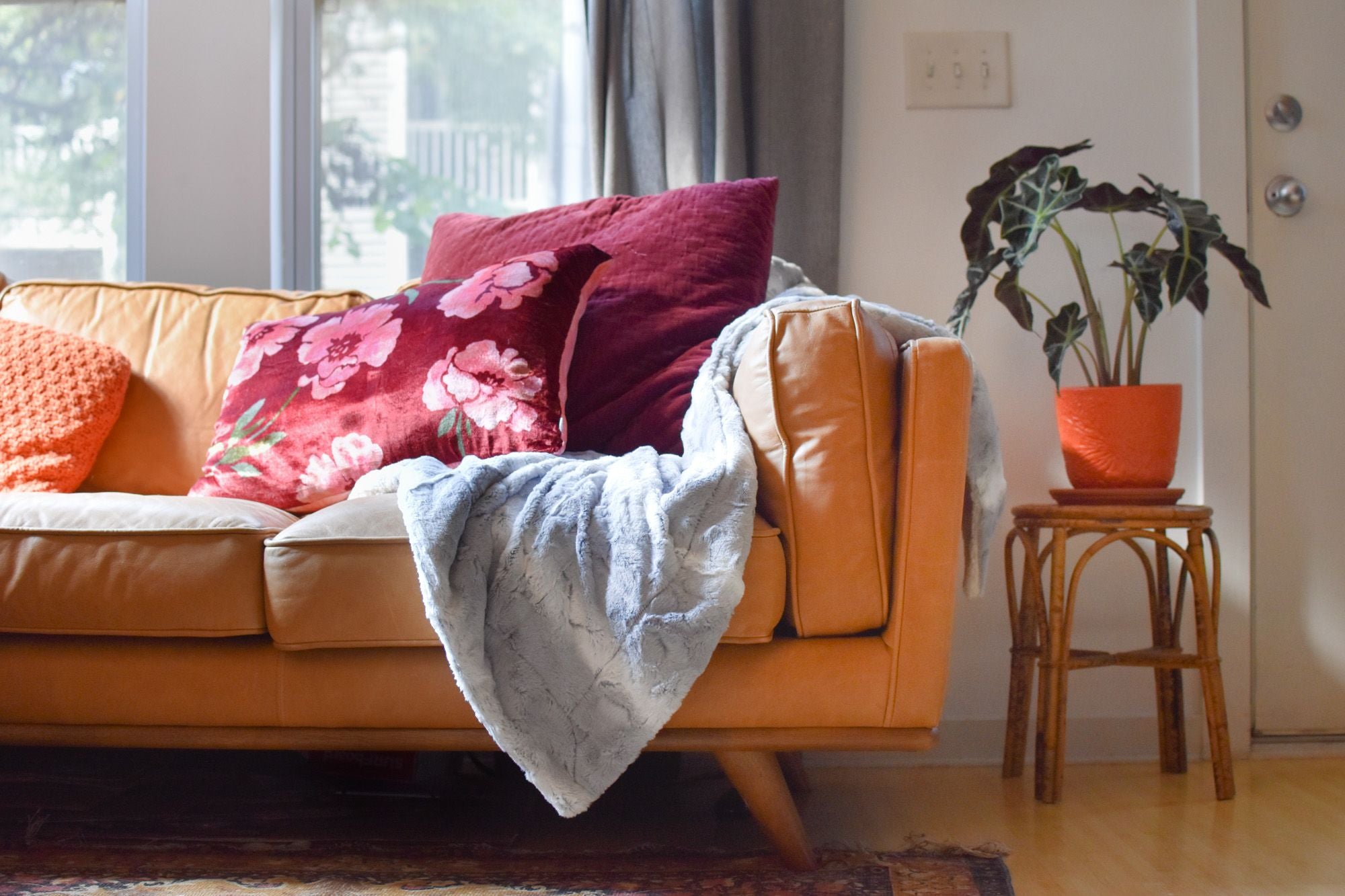 10 façons d’utiliser un plaid pour réchauffer son intérieur